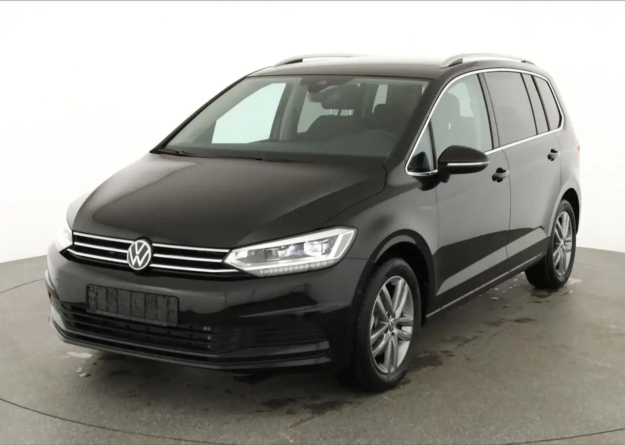 Volkswagen Touran 2