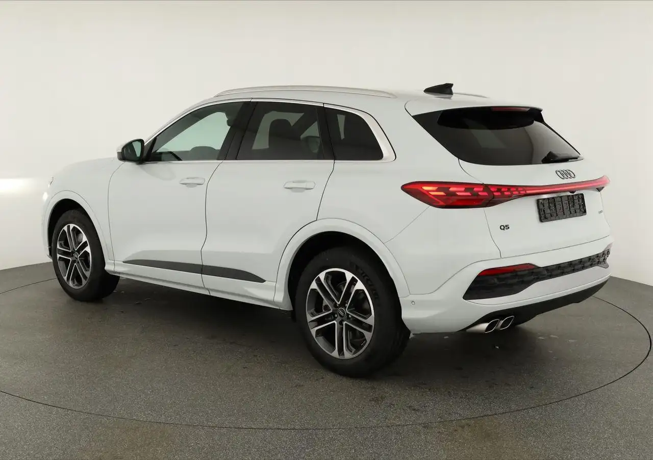 Audi Q5 5