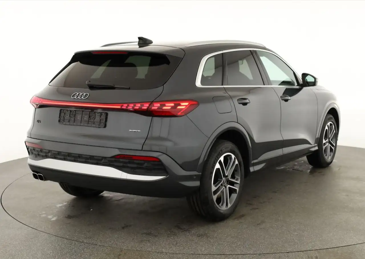 Audi Q5 4