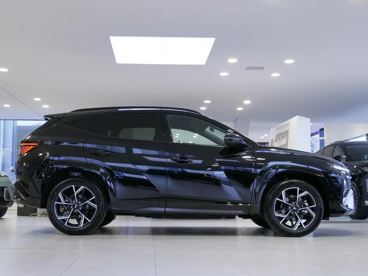 Hyundai TUCSON 12