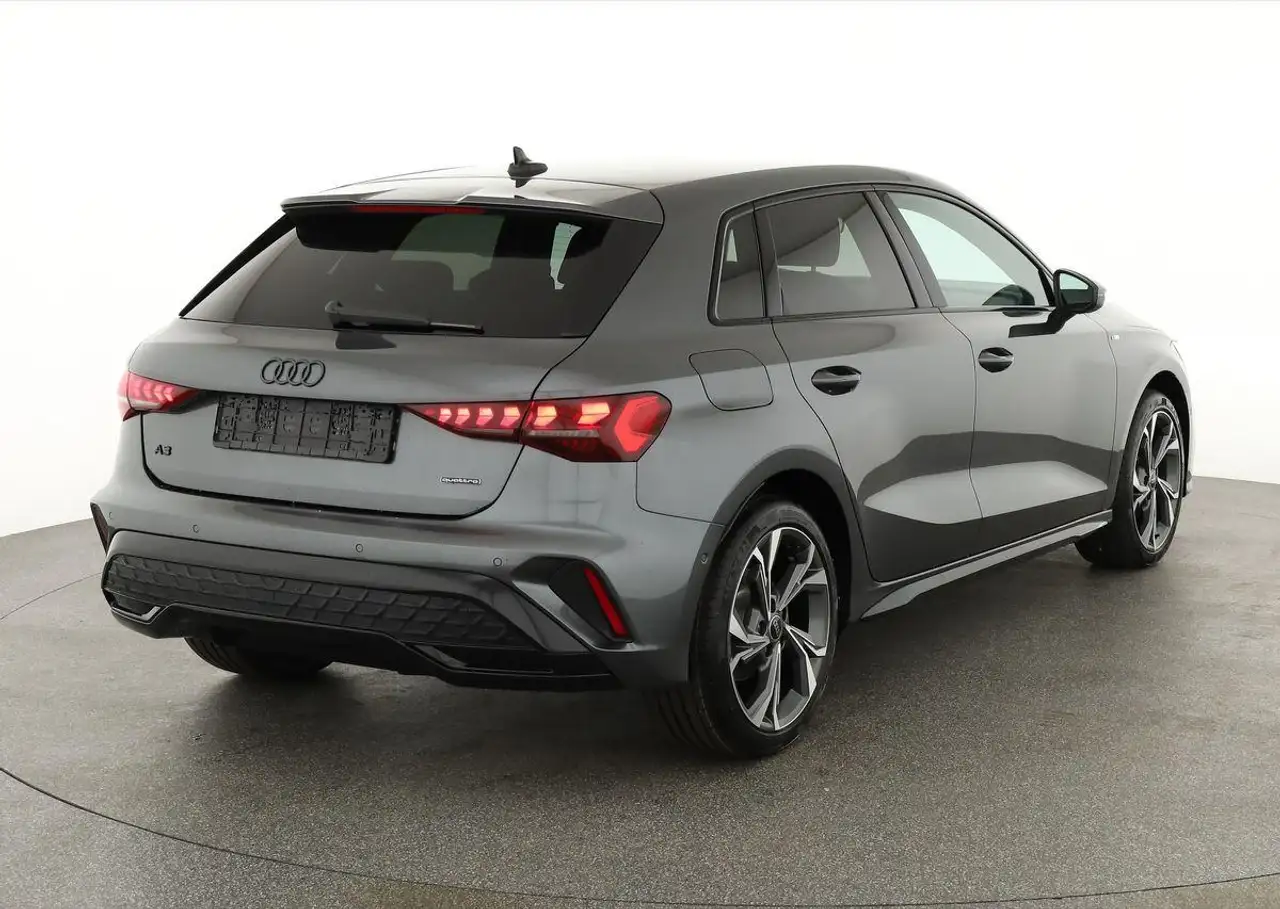 Audi A3 4