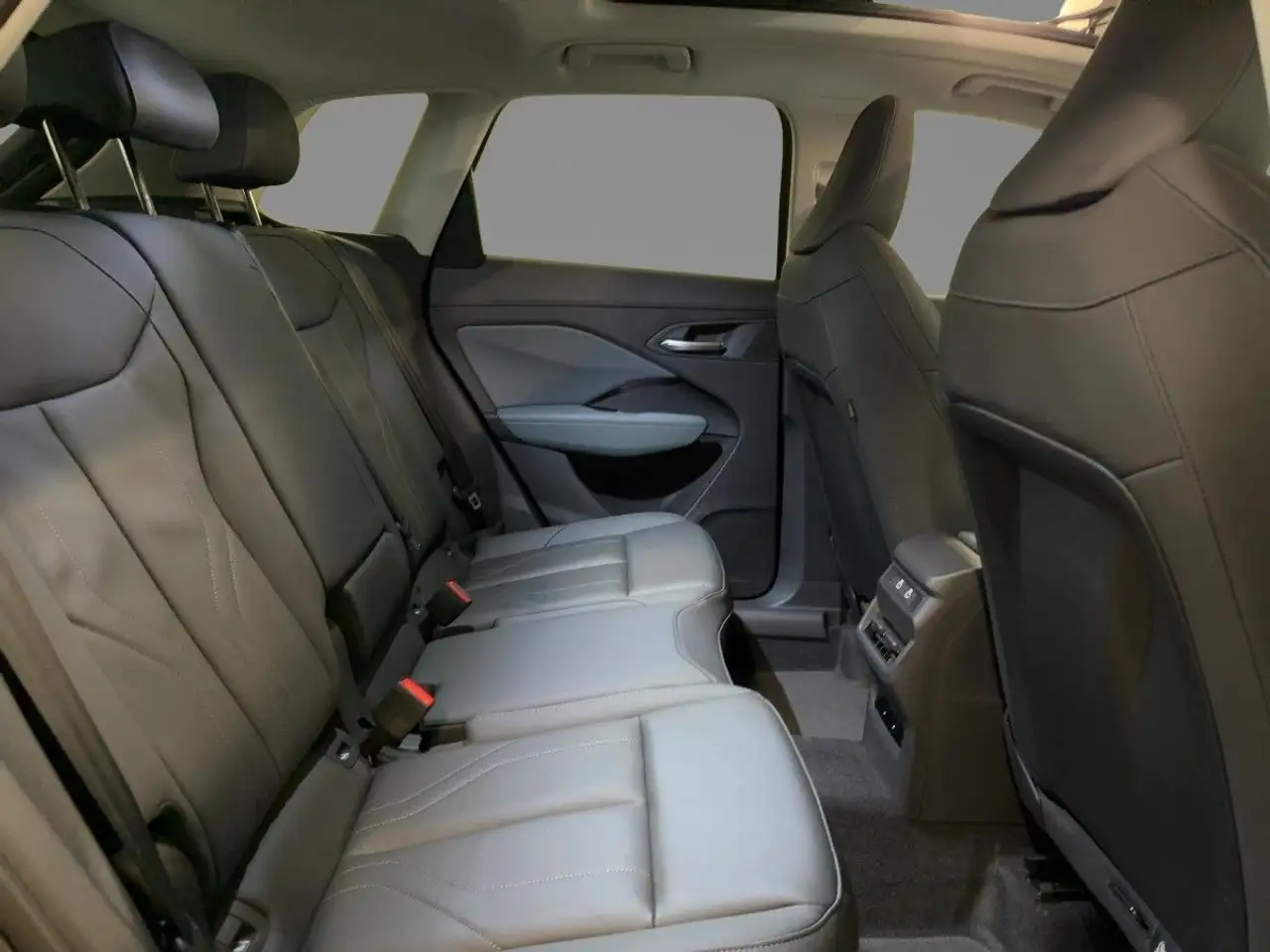 Audi Q3 11