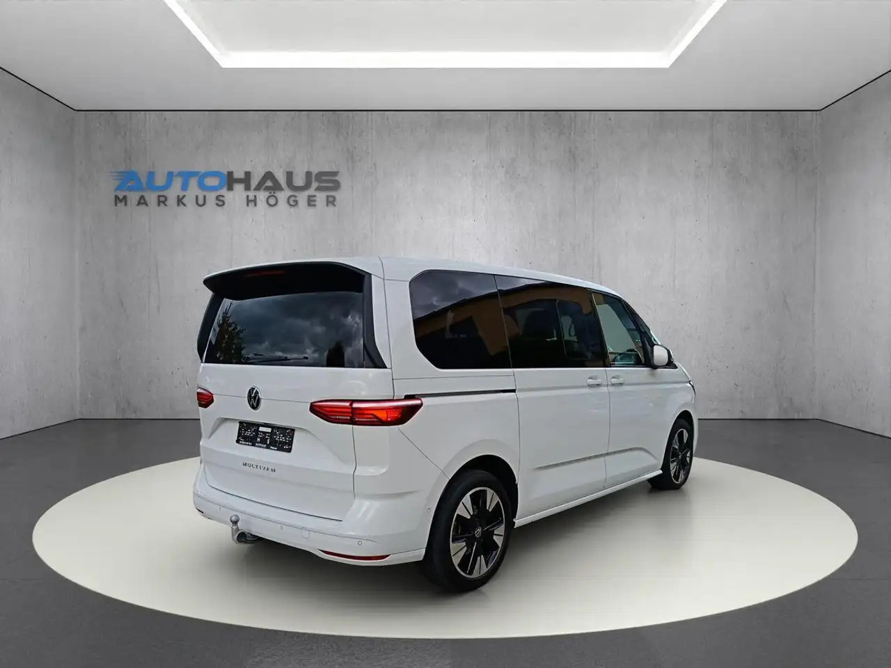 Volkswagen T7 Multivan 5