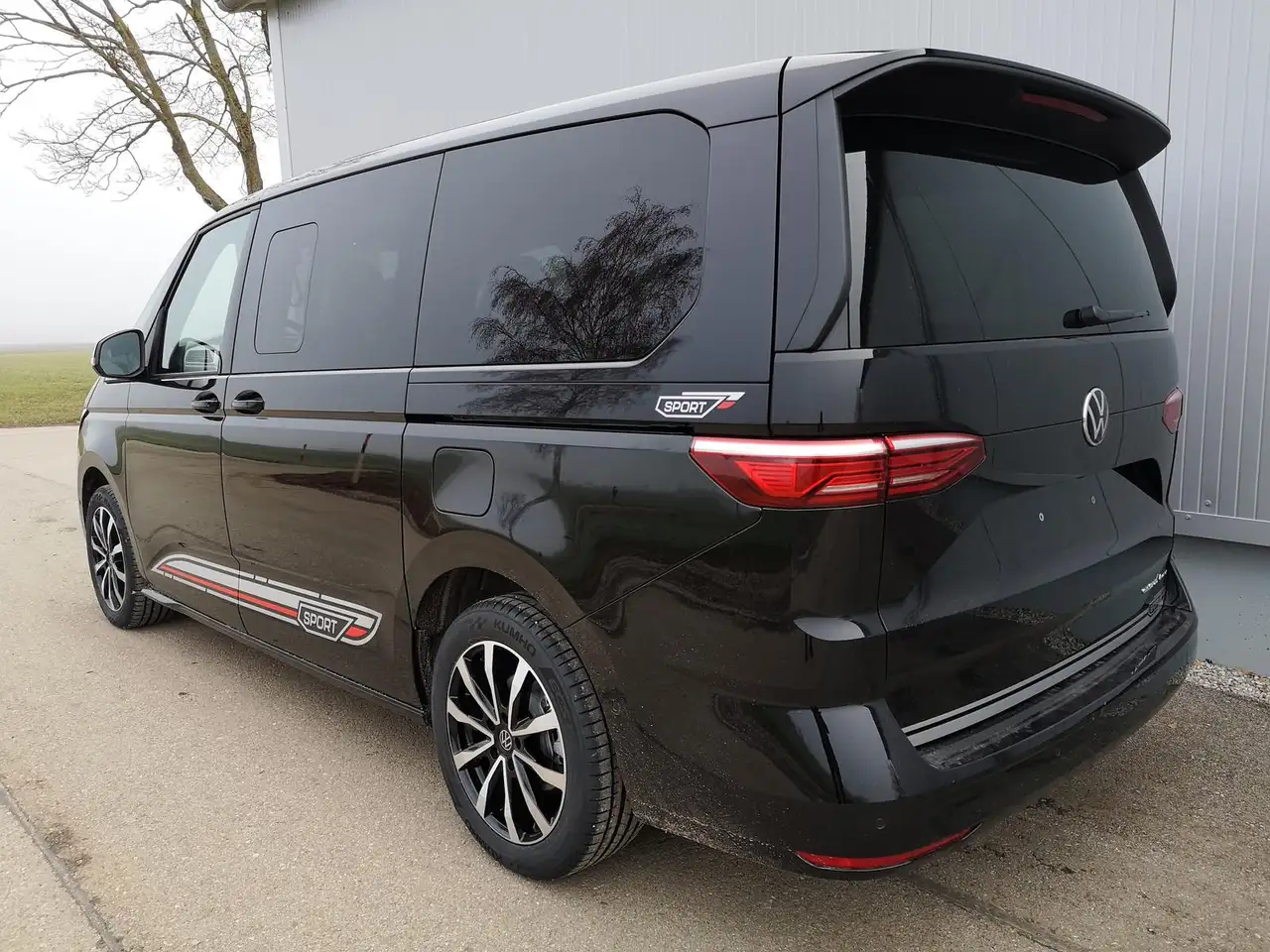 Volkswagen T7 Multivan 2