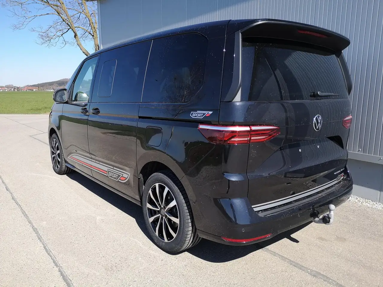 Volkswagen T7 Multivan 2