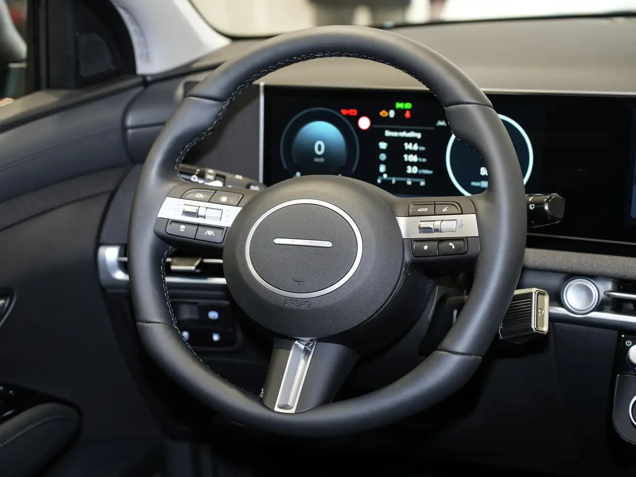 Hyundai TUCSON 8