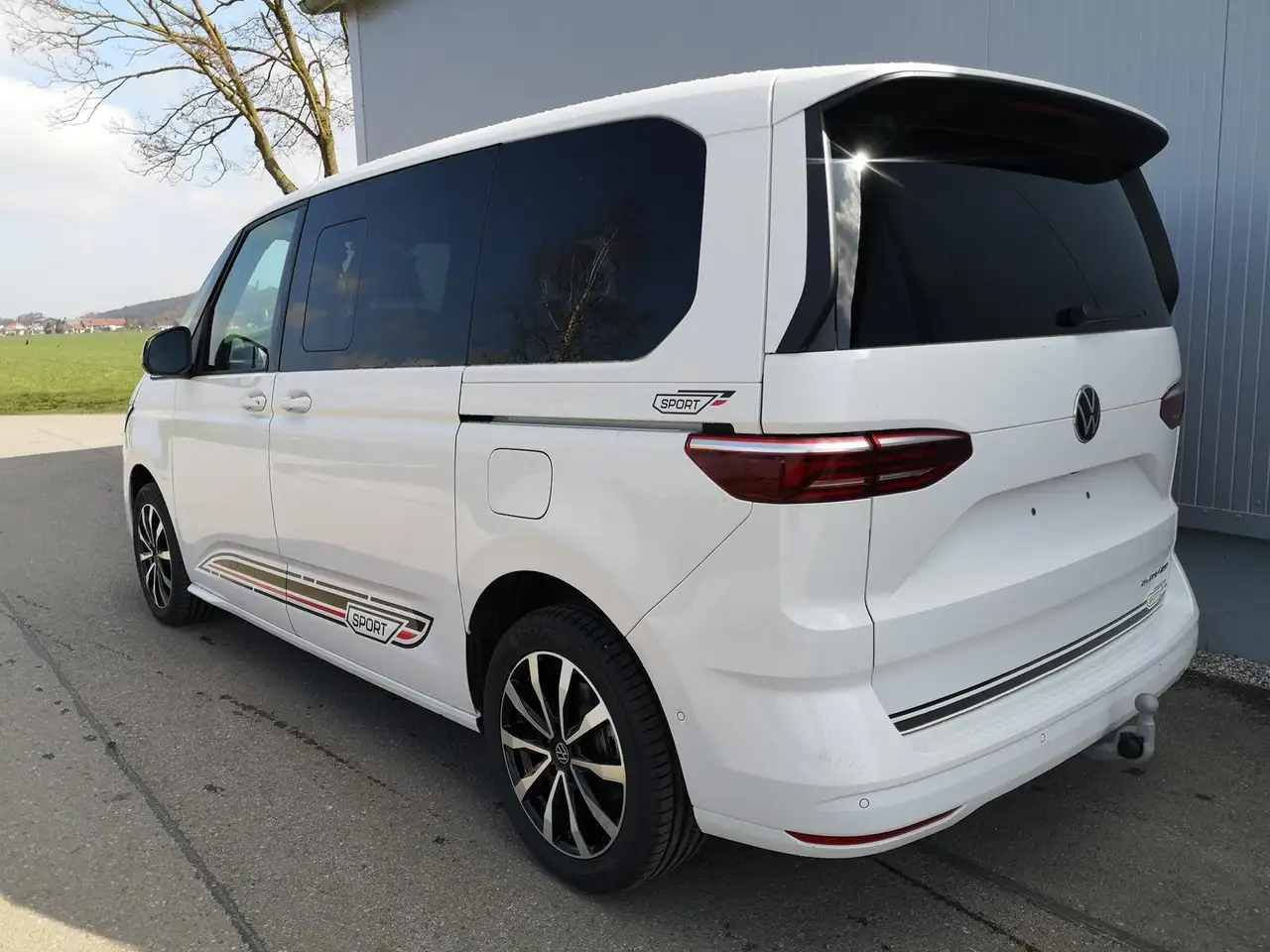 Volkswagen T7 Multivan 2