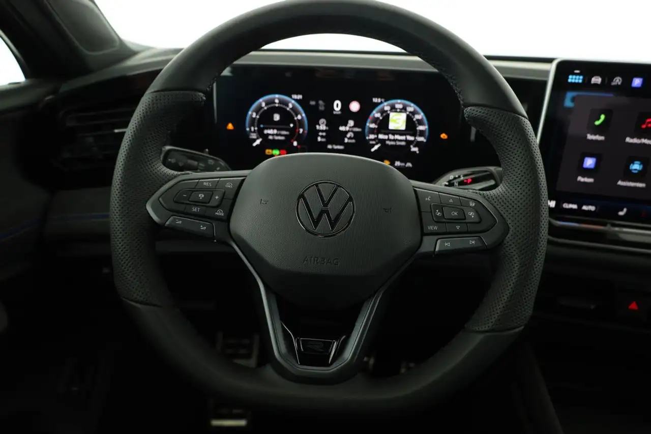 Volkswagen Tiguan 7