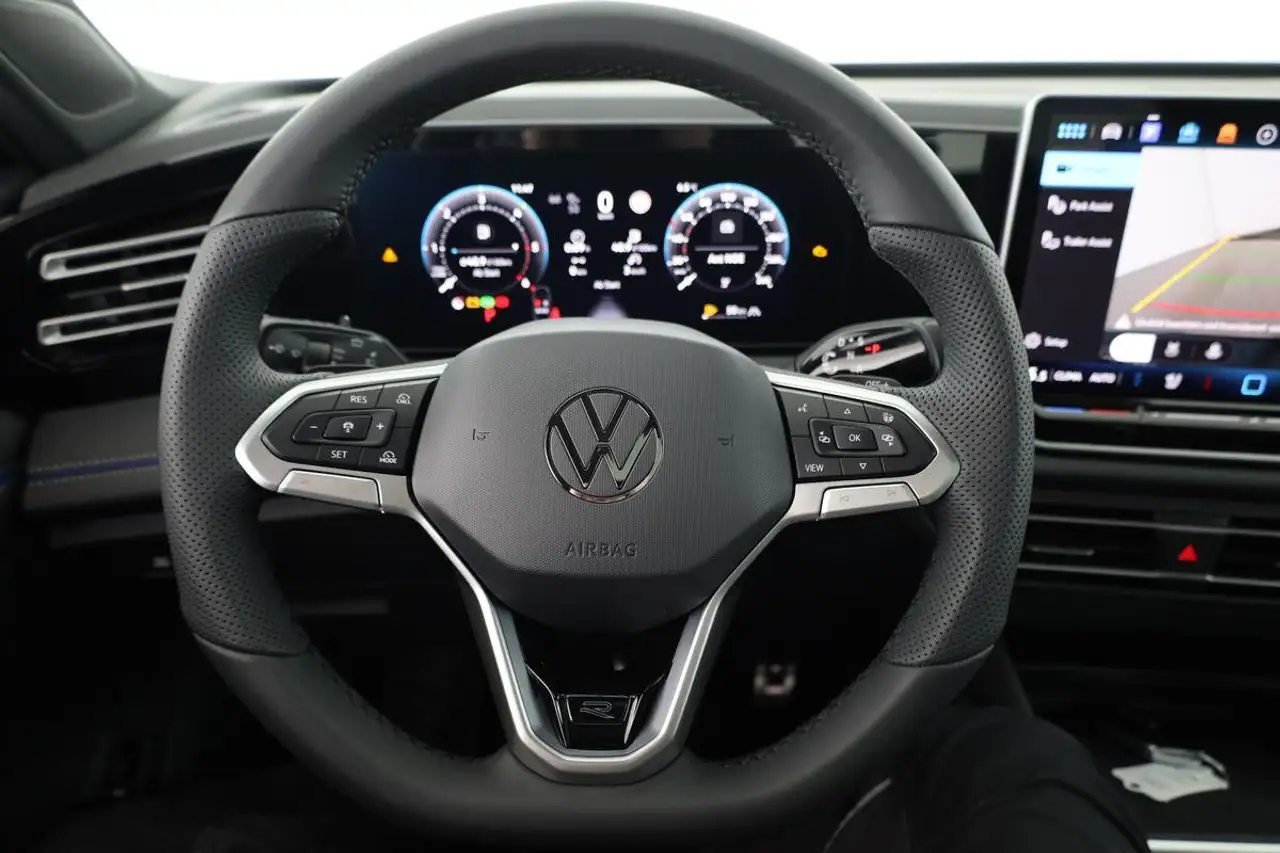 Volkswagen Tiguan 8