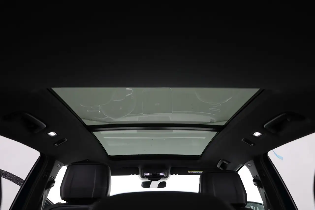 Volkswagen Tiguan 16