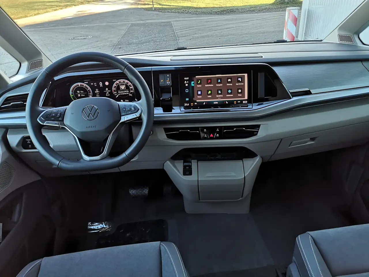 Volkswagen T7 Multivan 6
