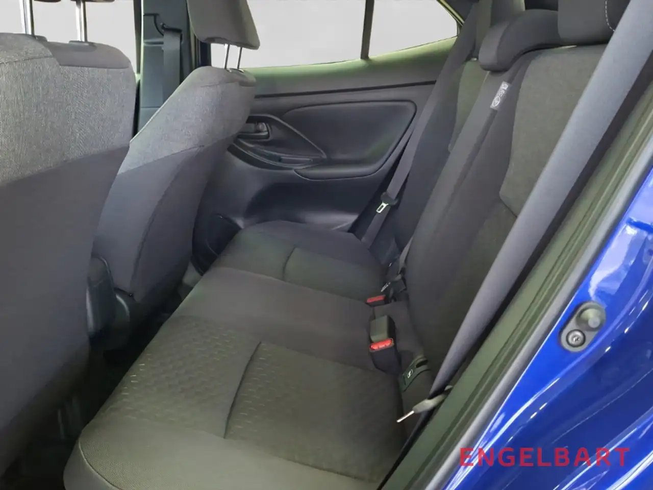 Toyota Yaris 12