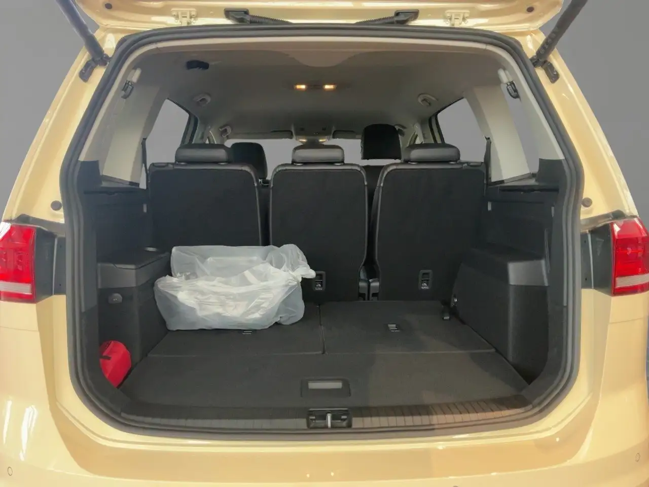 Volkswagen Touran 6
