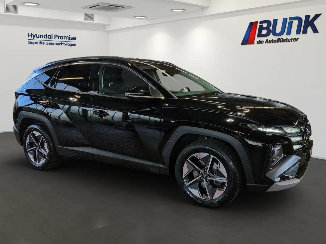 Hyundai TUCSON 2