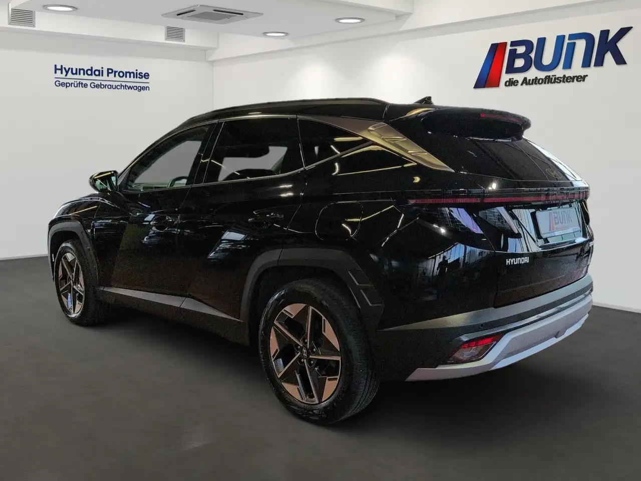 Hyundai TUCSON 4