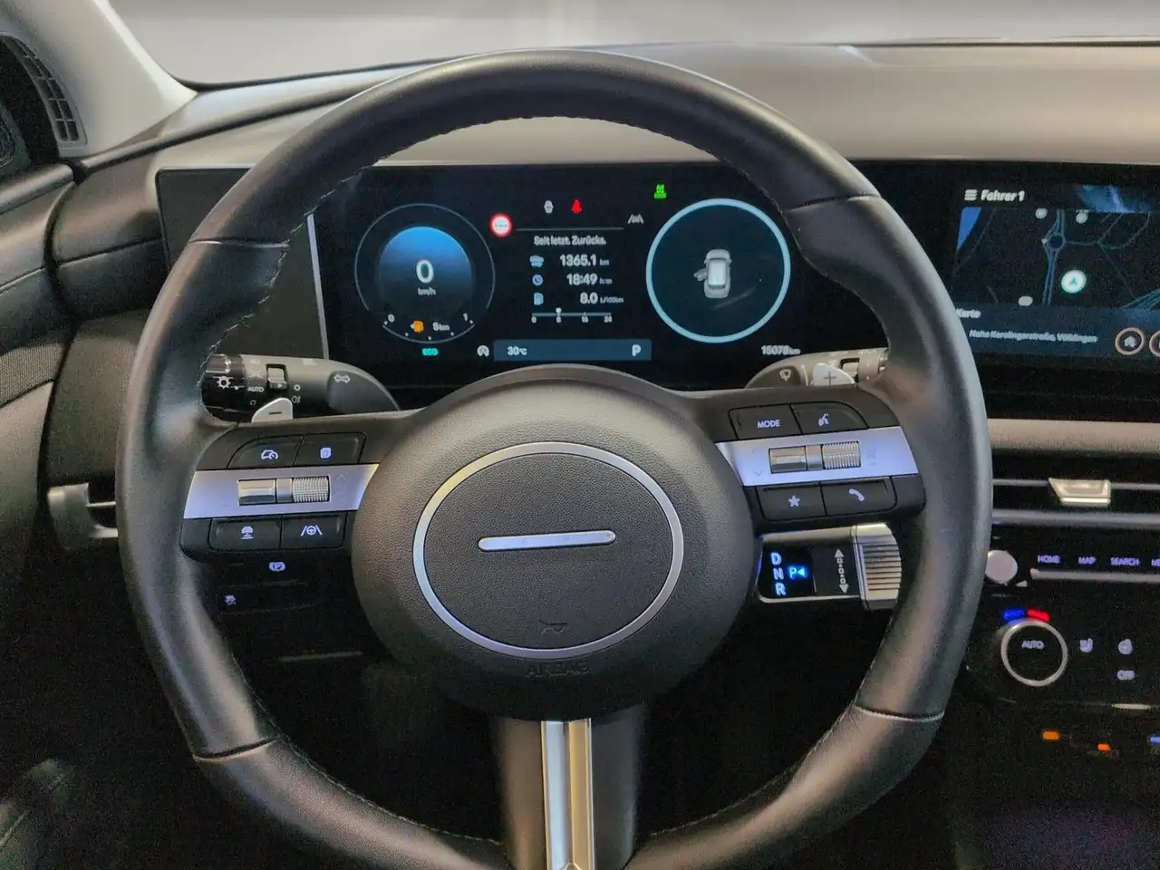 Hyundai TUCSON 8