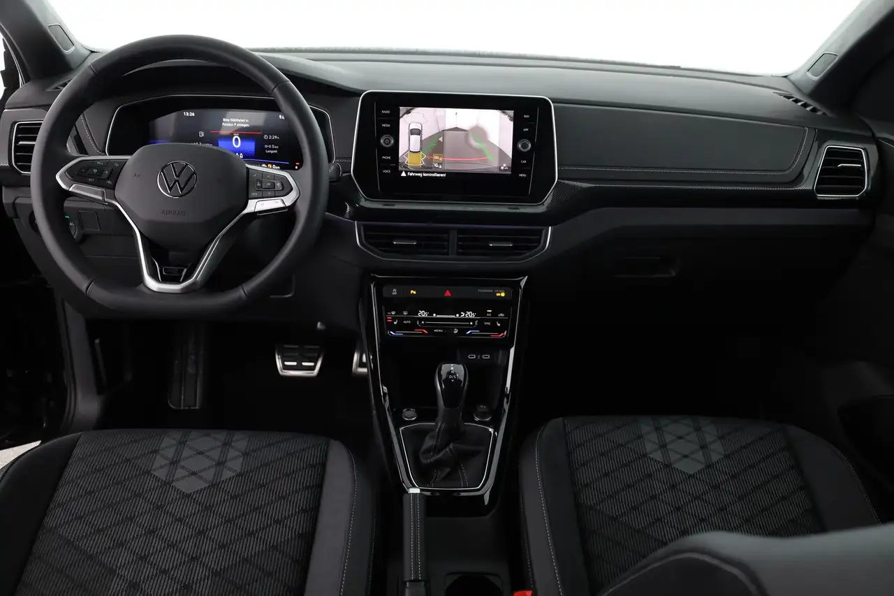 Volkswagen T-Cross 6