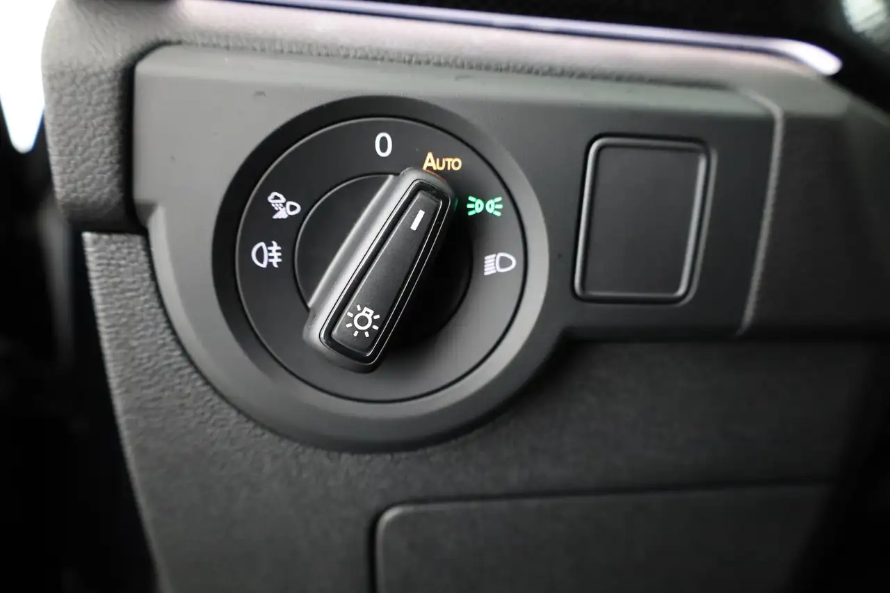 Volkswagen T-Cross 9