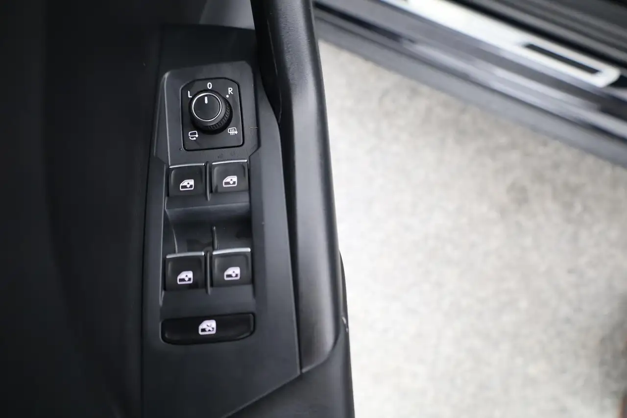 Volkswagen T-Cross 10