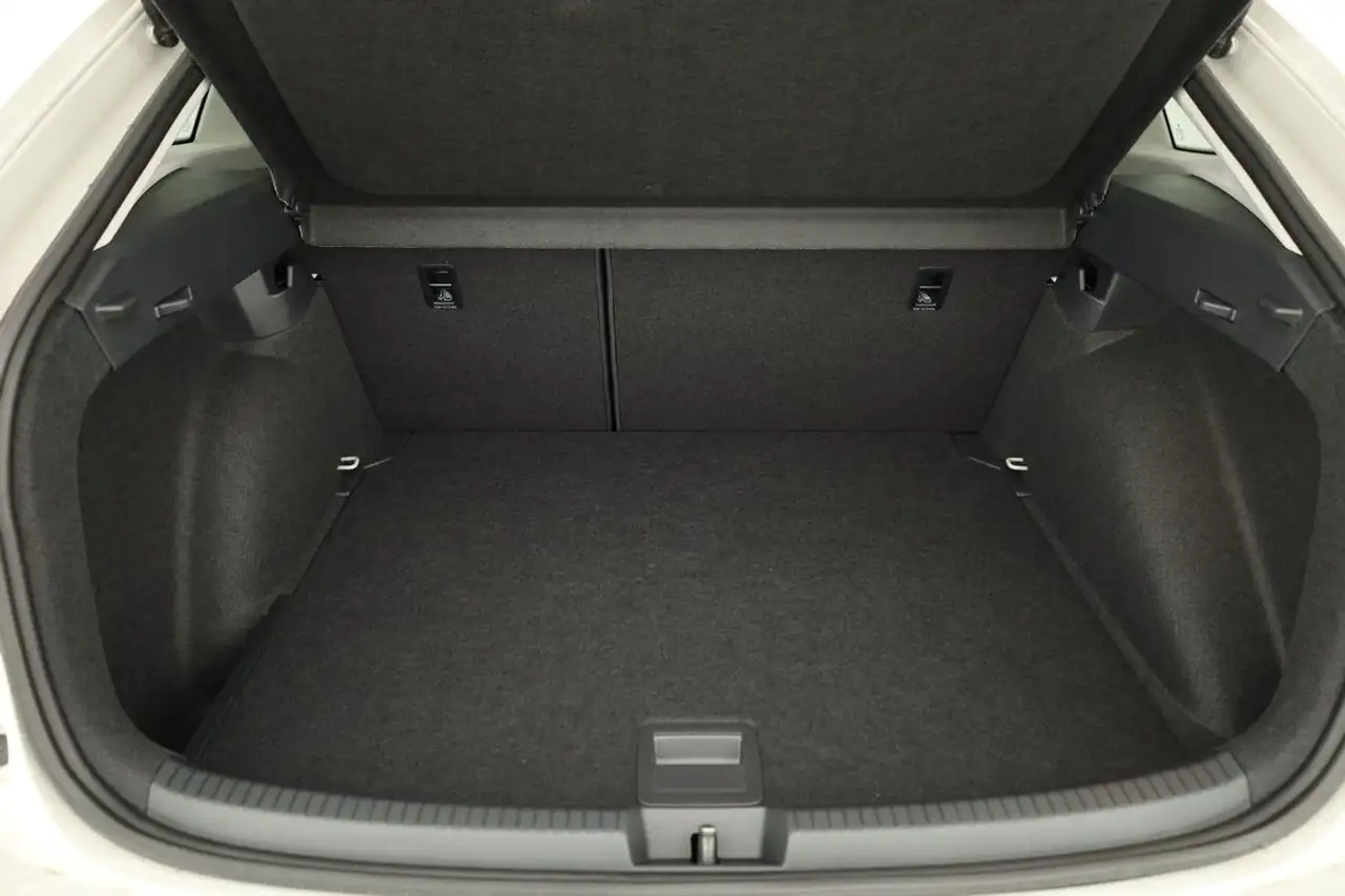 Volkswagen Taigo 13
