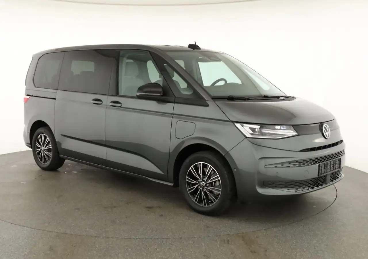 Volkswagen T7 Multivan 3