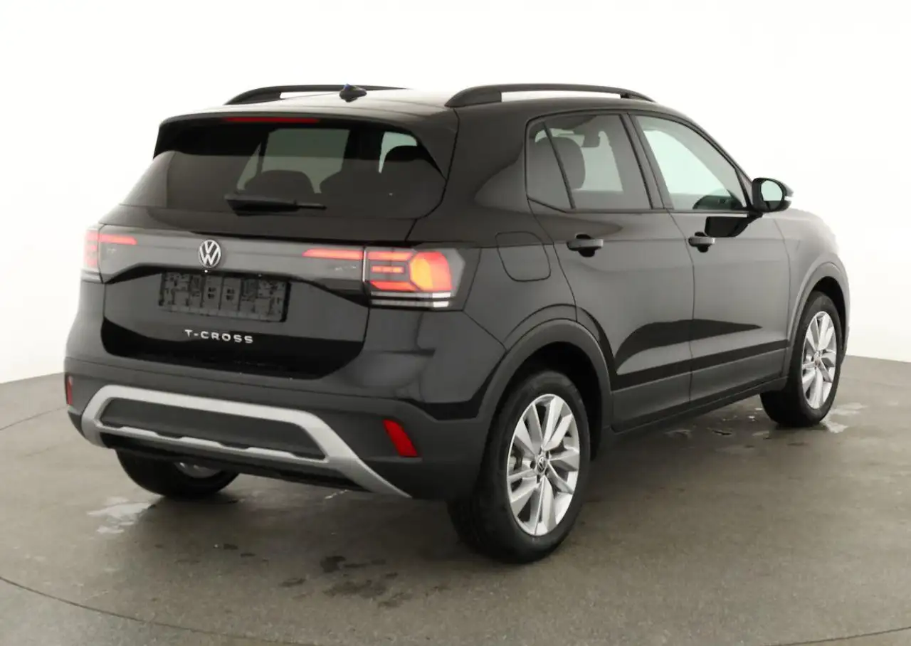 Volkswagen T-Cross 4