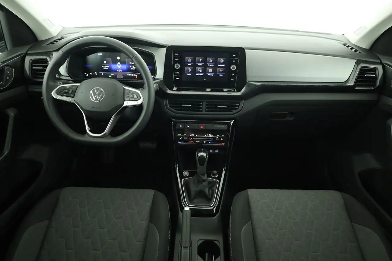 Volkswagen T-Cross 6