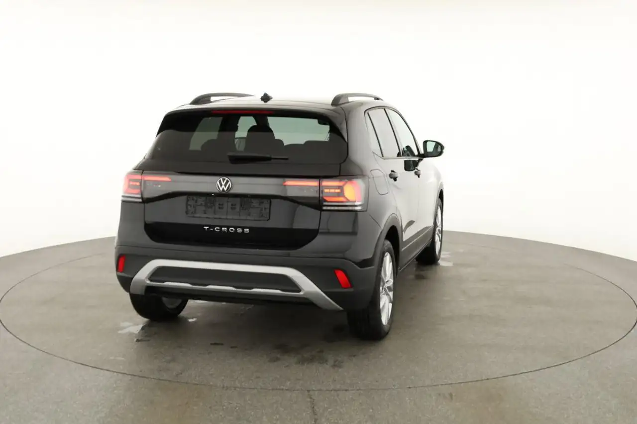 Volkswagen T-Cross 16