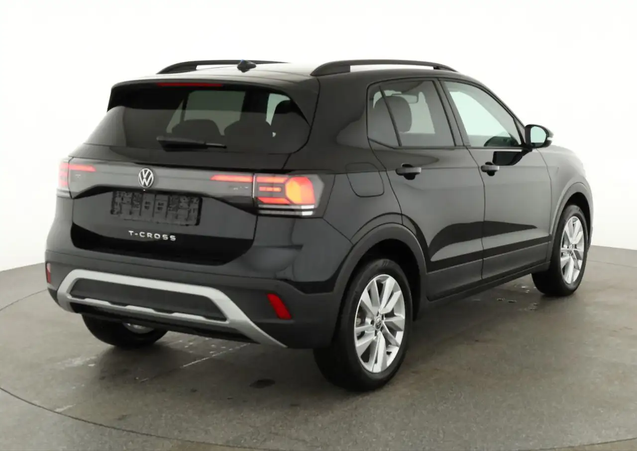 Volkswagen T-Cross 4