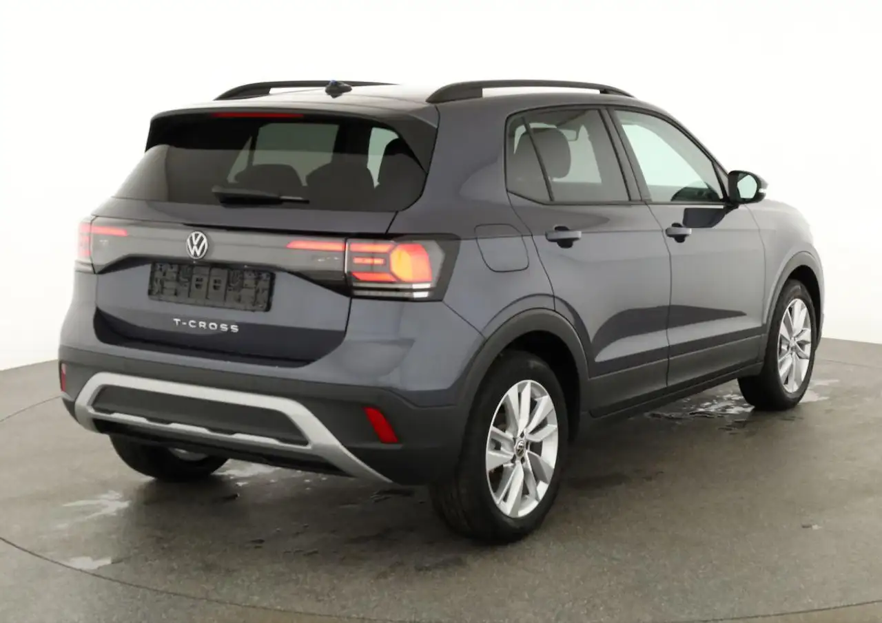 Volkswagen T-Cross 4