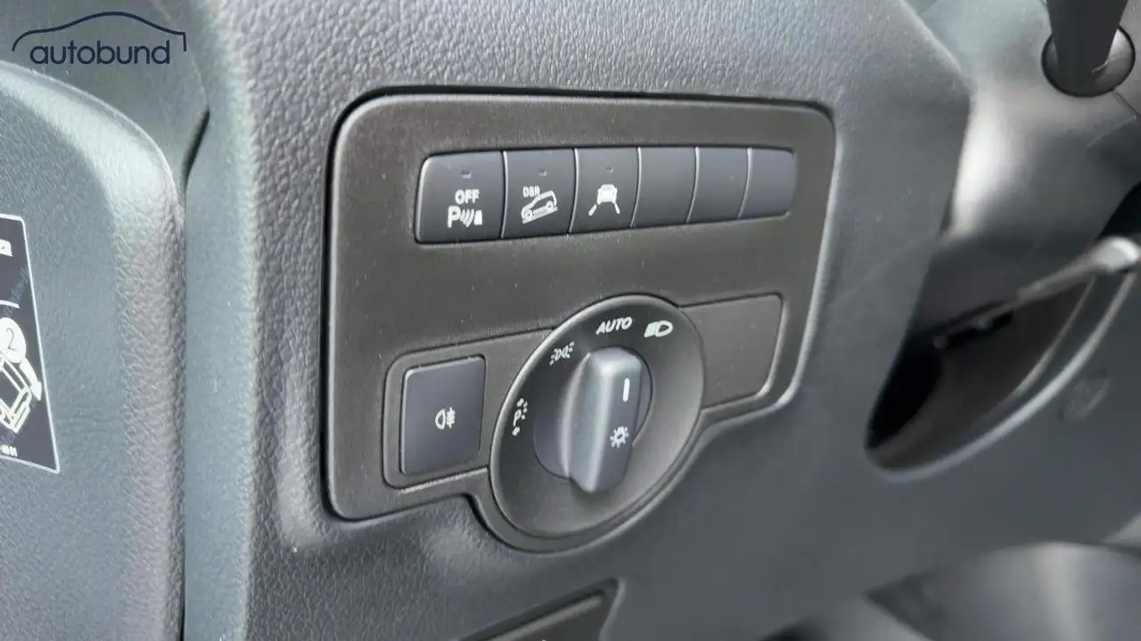 Mercedes-Benz Vito 6
