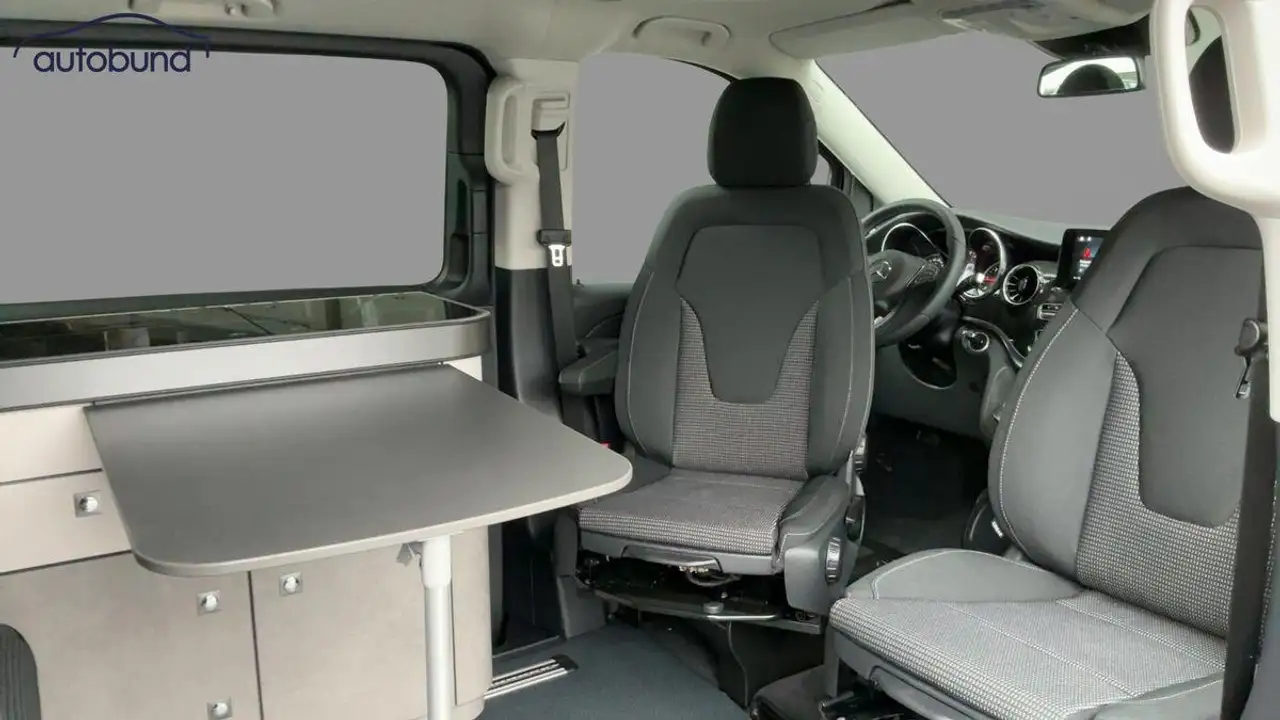 Mercedes-Benz V 250 8