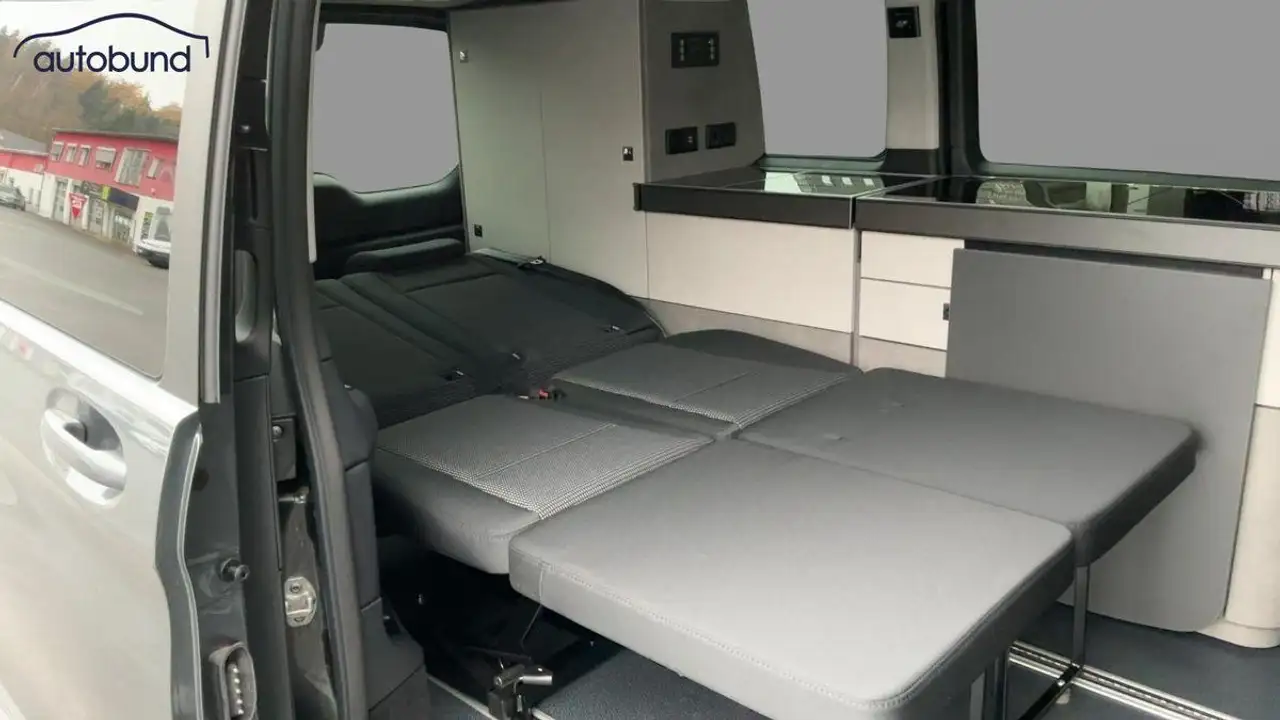 Mercedes-Benz V 250 10