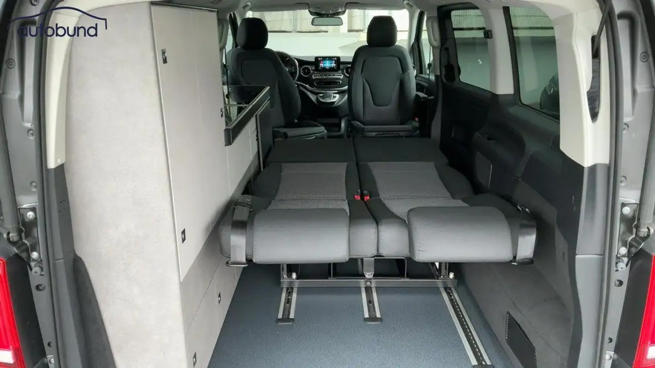 Mercedes-Benz V 250 11