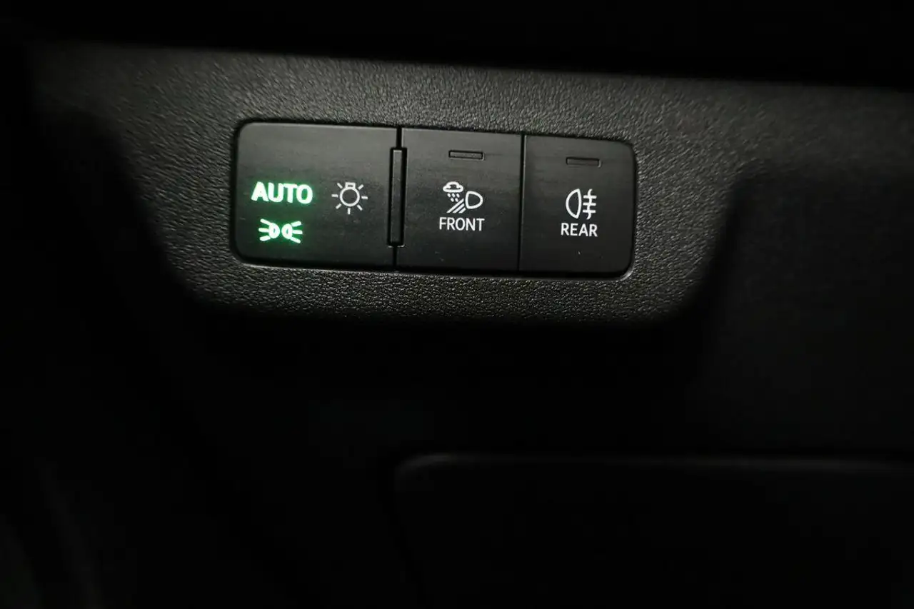 Audi Q3 10