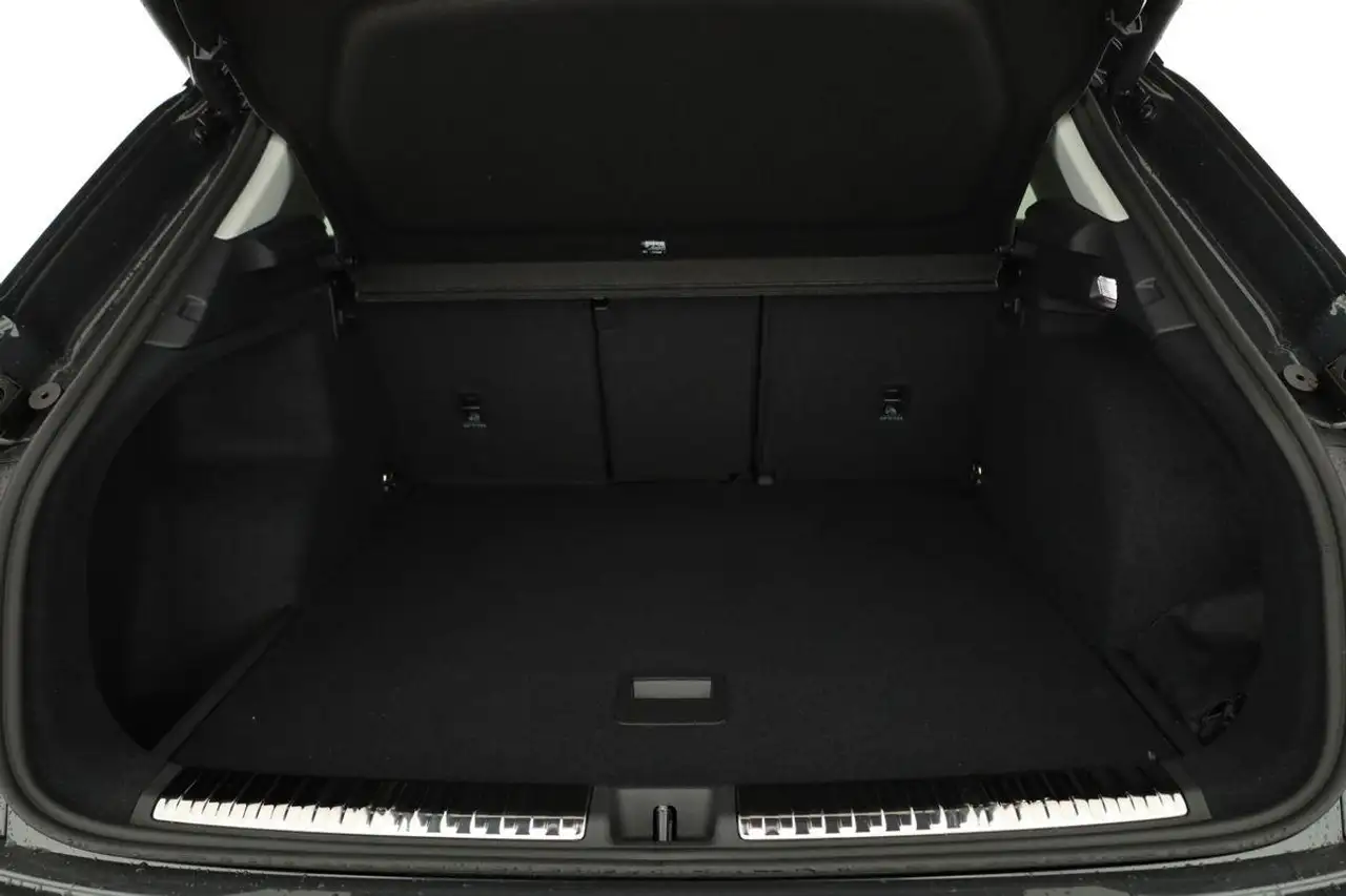 Audi Q3 14
