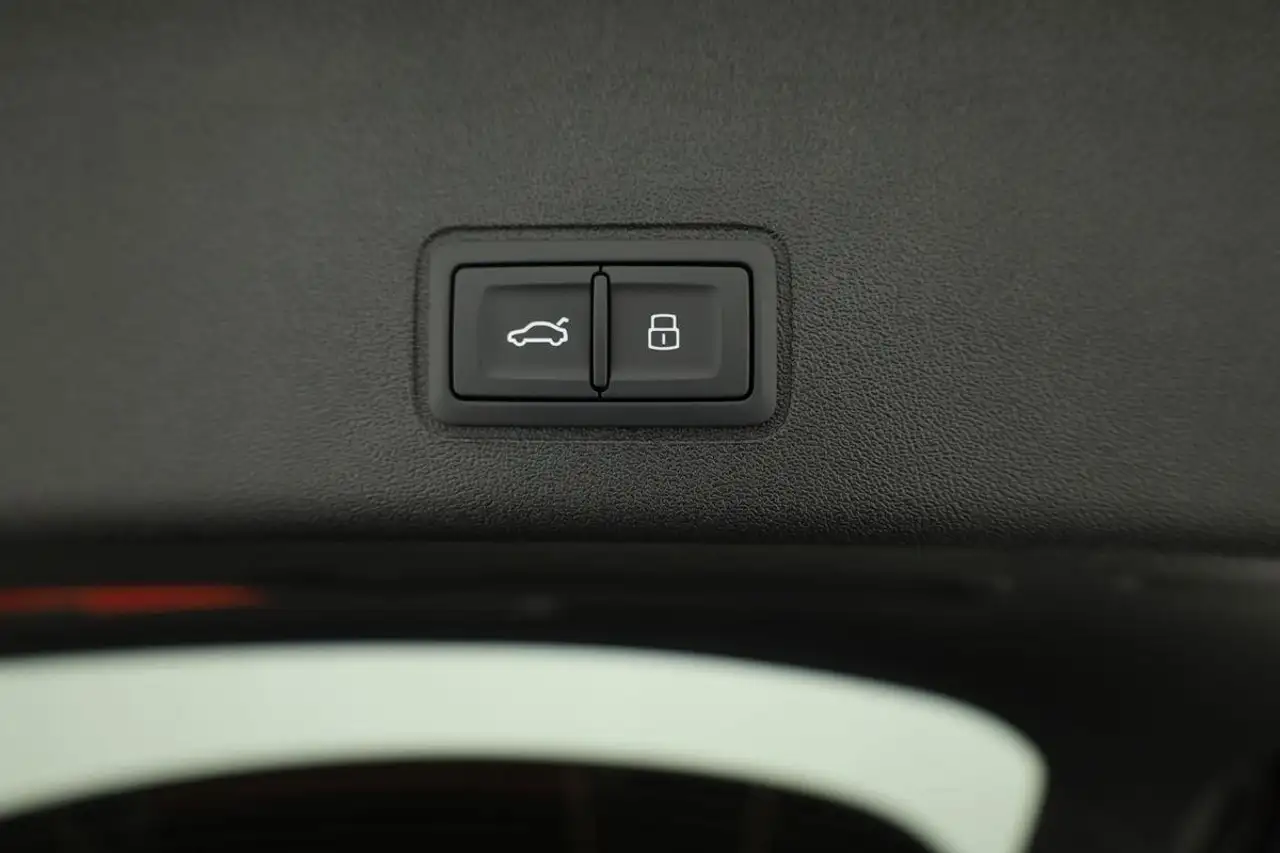Audi Q3 15
