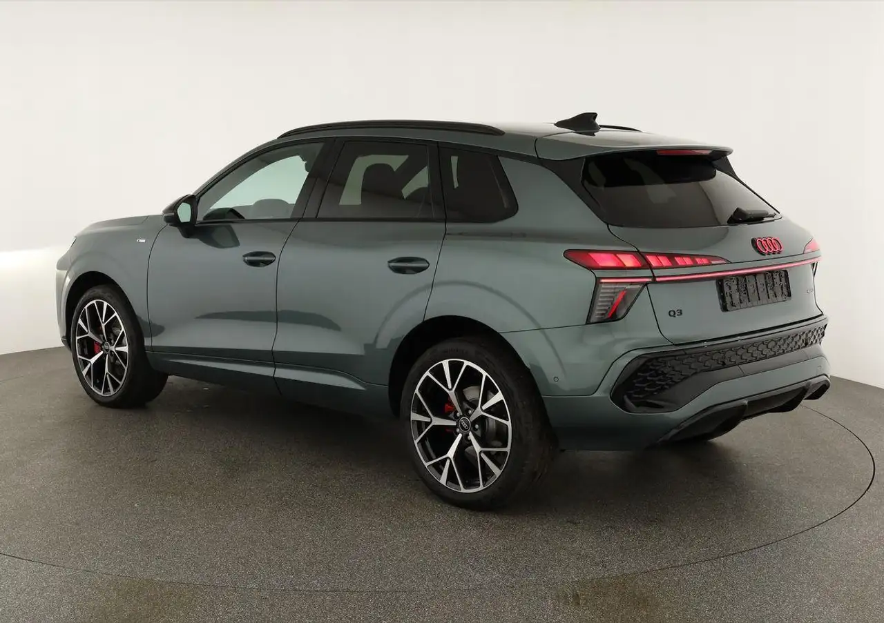 Audi Q3 5