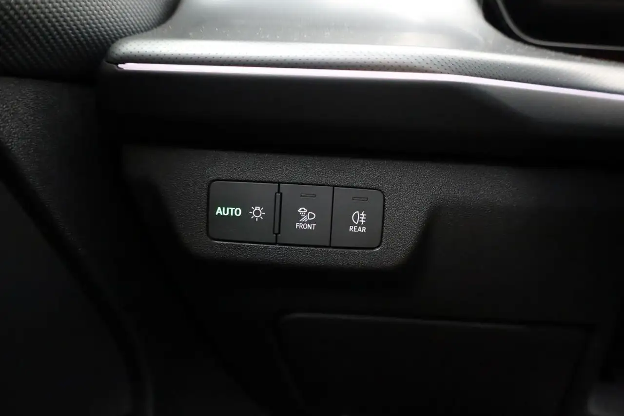 Audi Q3 10