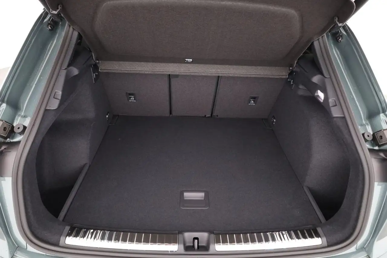 Audi Q3 15