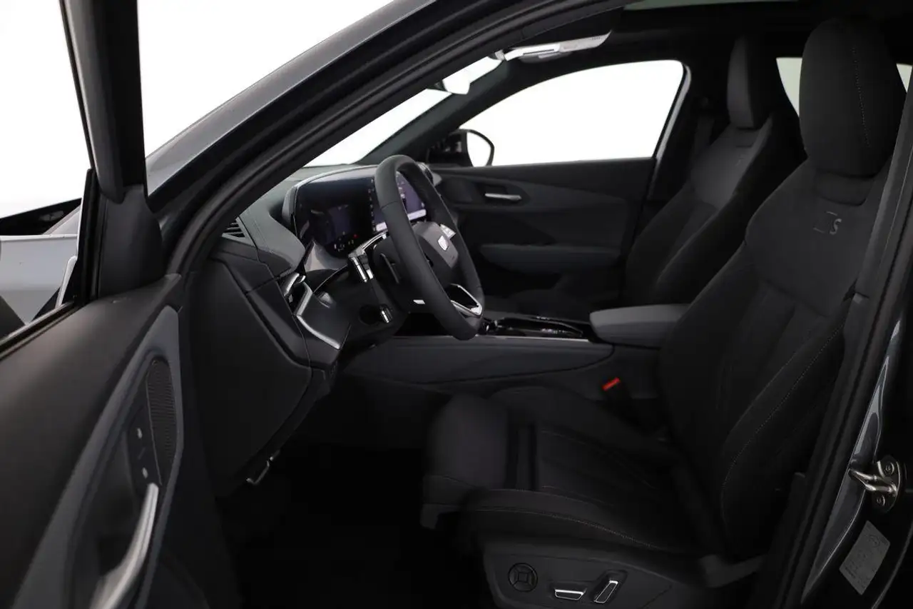Audi Q3 14
