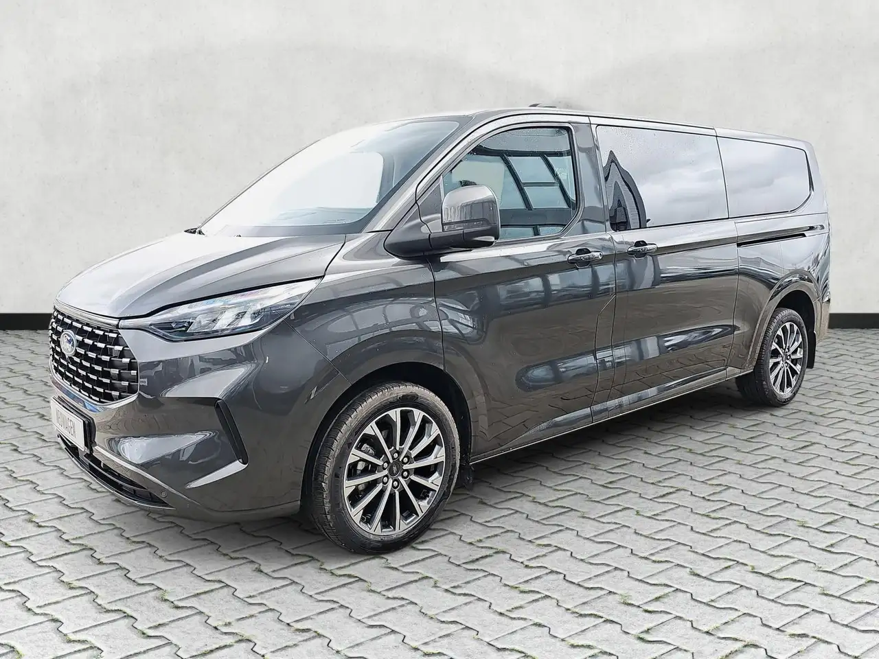 Ford Tourneo 4