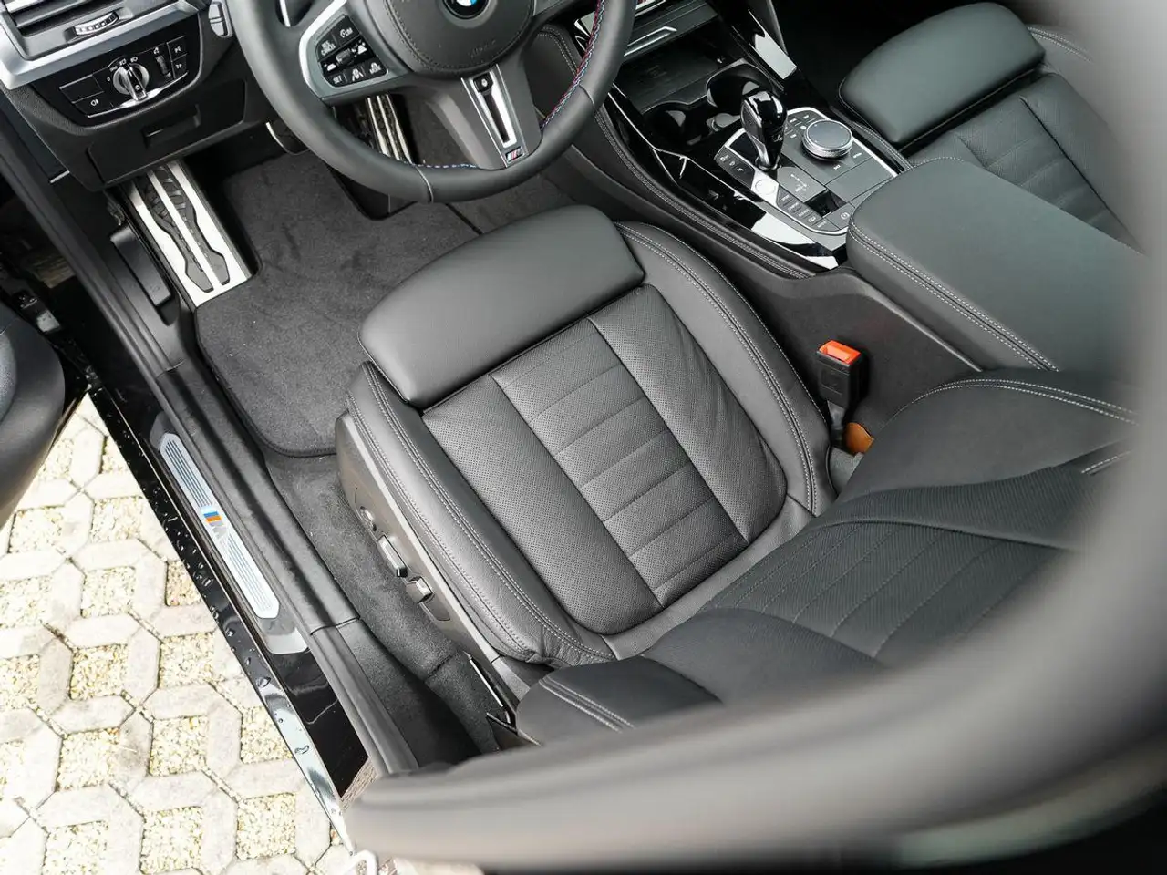 BMW X4 10