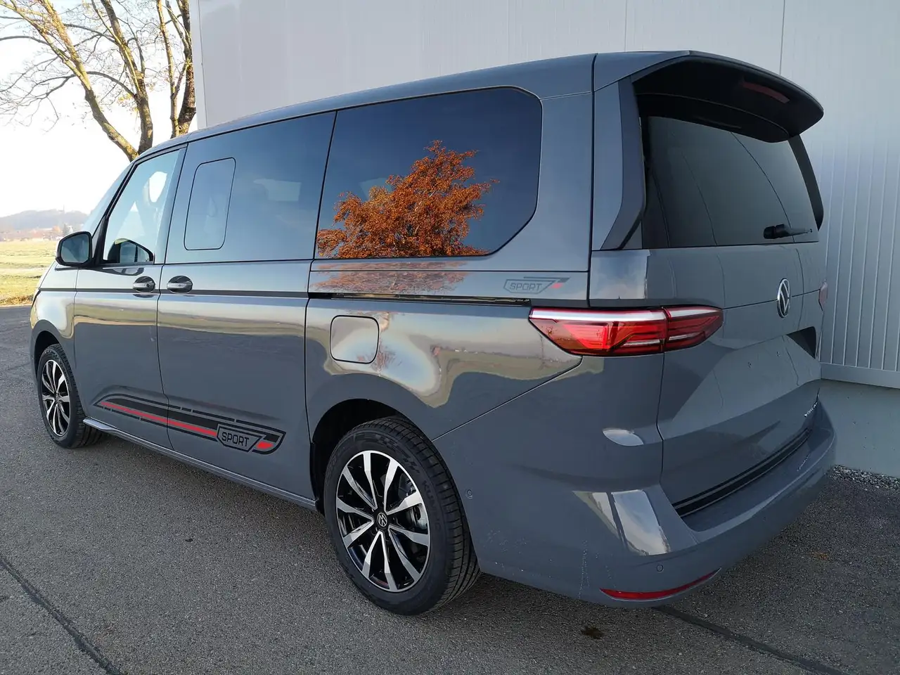 Volkswagen T7 Multivan 2