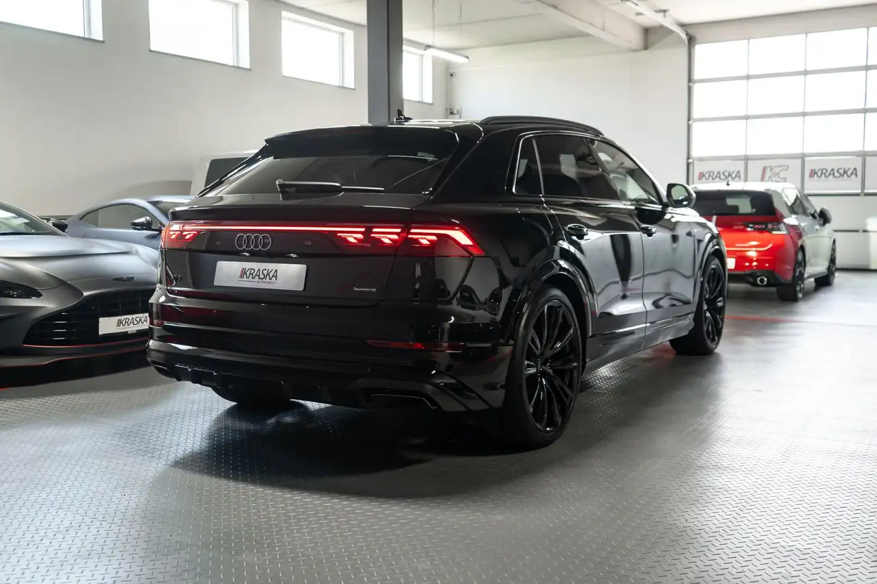 Audi Q8 60 6