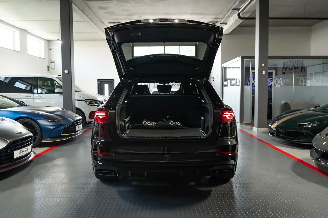 Audi Q8 60 7
