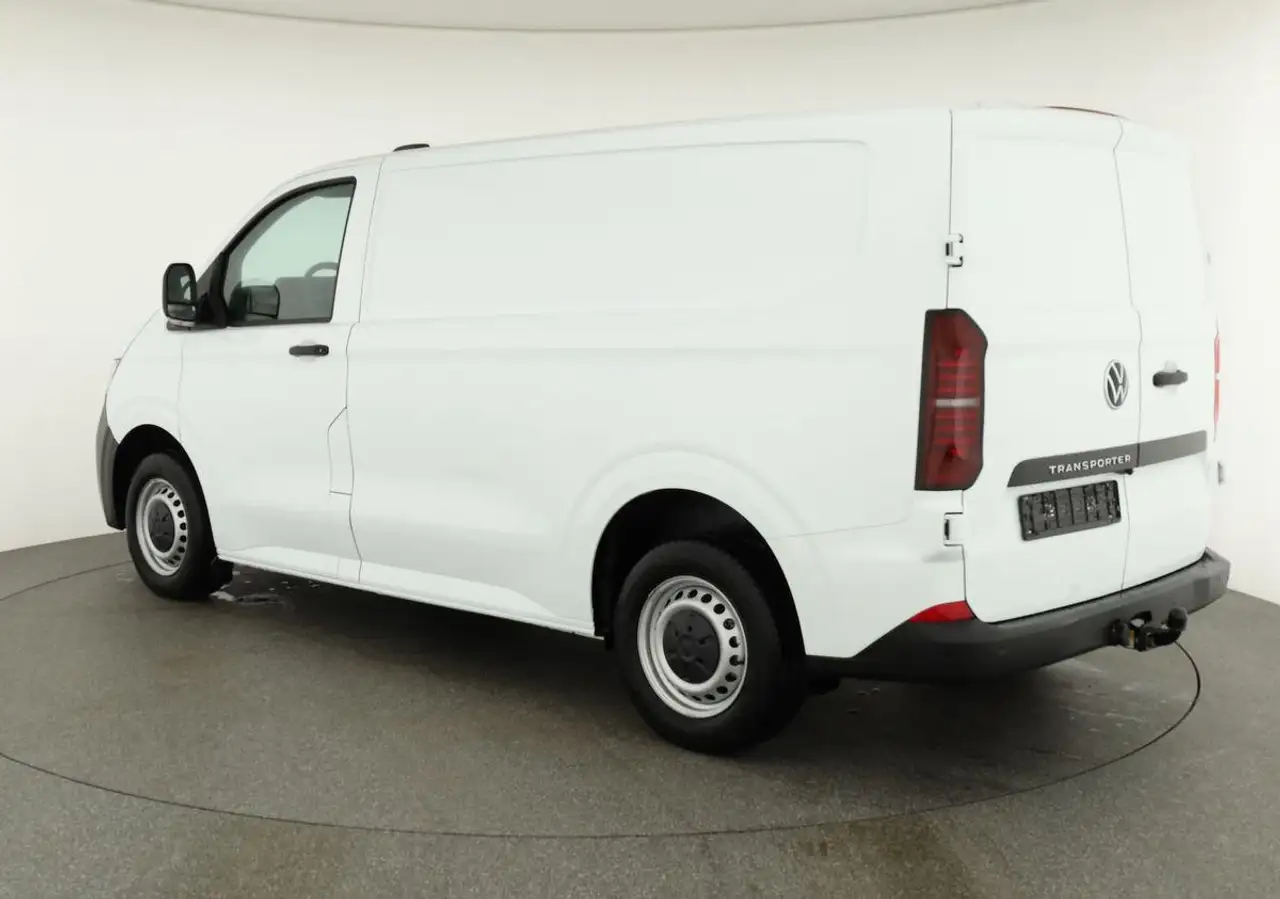 Volkswagen T7 Transporter 5