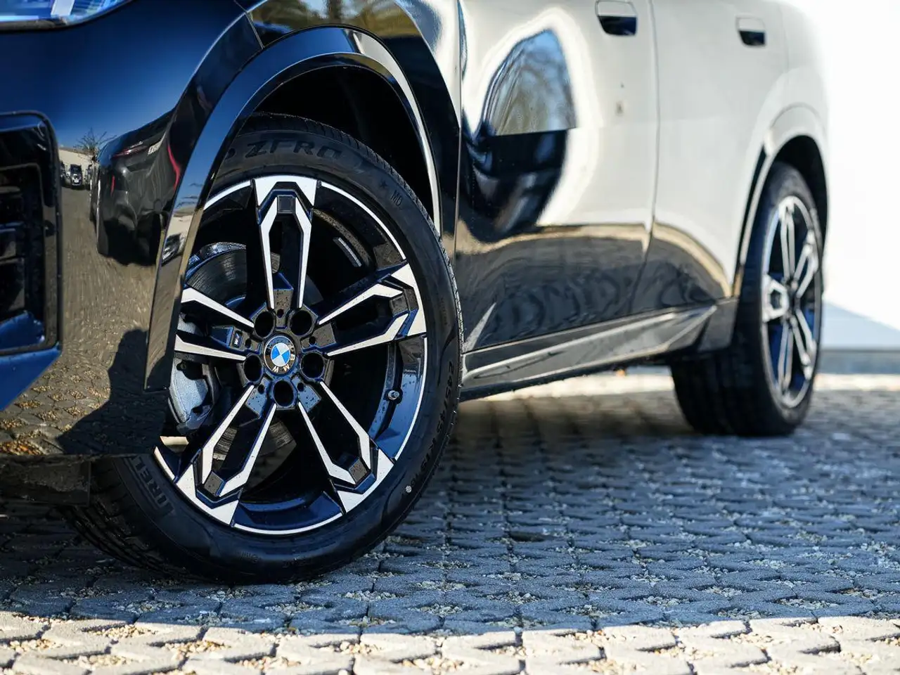 BMW X2 4