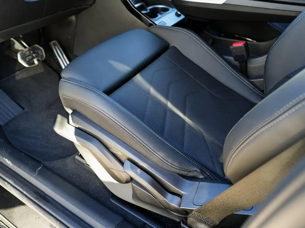BMW X2 8