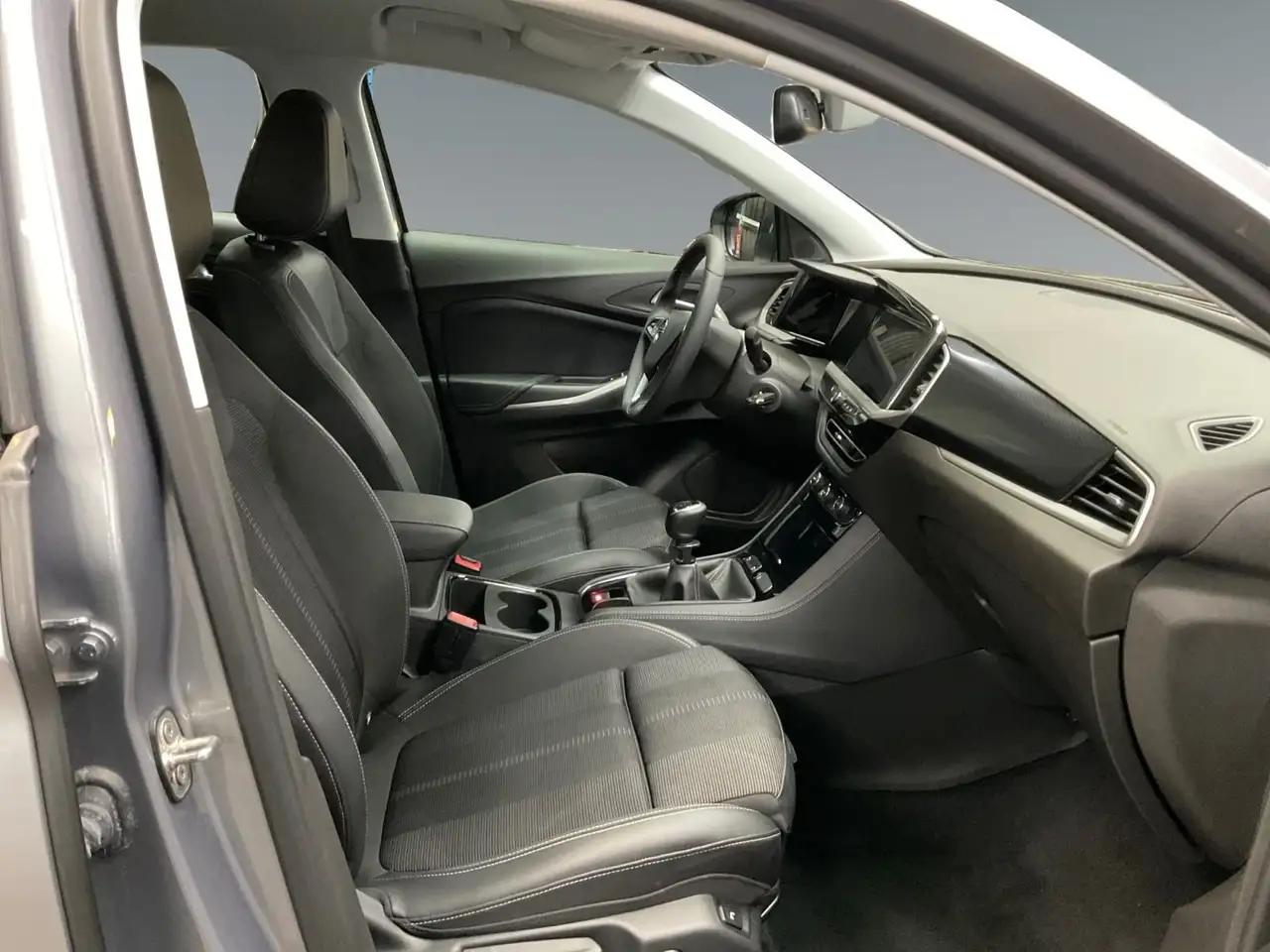 Opel Grandland X 11